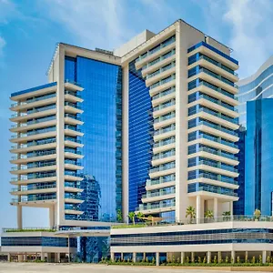 The First Collection Business Bay Otel